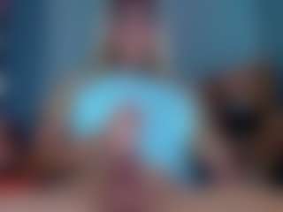 JuliaBulette's Live Sex Cam Show