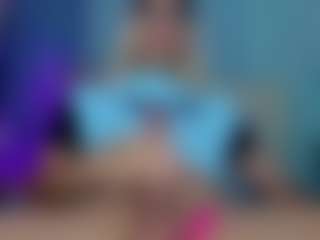 JuliaBulette's Live Sex Cam Show