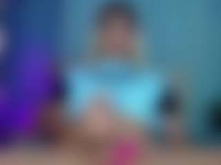 JuliaBulette's Live Sex Cam Show