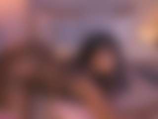 Live cam show with nicoleth18 - Ass Bouncing on Uber Horny
