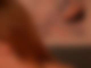 Live cam show with LouiseMiler - Gagging on Camsoda