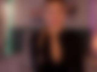 LouiseMiler's Live Sex Cam Show