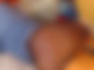 bigbootybunxoxo's Live Sex Cam Show