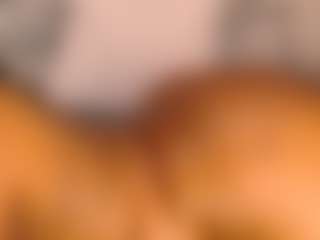 Live cam show with bigbootybunxoxo - Middle Aged on infinitiblacc.com