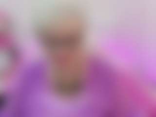 Live cam show with KayleSmoll - Granny BBW on wildcum.com
