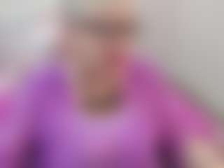 Live cam show with KayleSmoll - Granny Big Tits on xxxlivecams.org