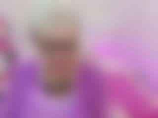 Live cam show with KayleSmoll - Granny on Uber Horny