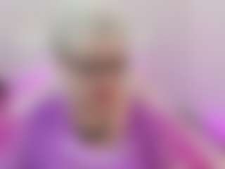 Live cam show with KayleSmoll - Granny Big Tits on Mixed Magazine Live