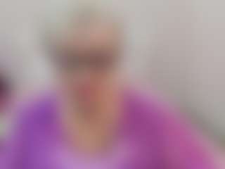 Live cam show with KayleSmoll - Granny Blonde Hair on Strip Flash - Live Sex Shows