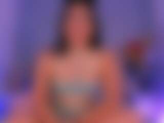 Live cam show with melany-thompson - Cumslut on Streamer API