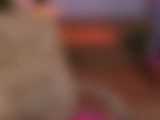 Live cam show with ViolaShy - Chubby on Livezox