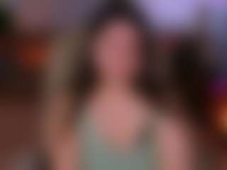 Live cam show with ViolaShy - Chubby on studioflirtlive.com