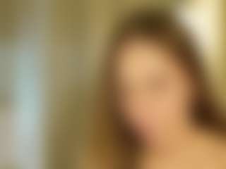 Live cam show with heidasdream - Petite Young Adult on Uber Horny