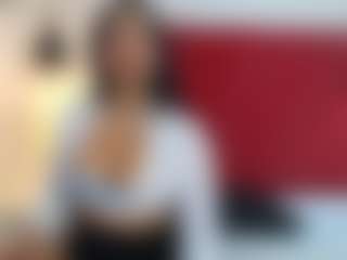 Live cam show with isamey1 - Facial on Camsoda