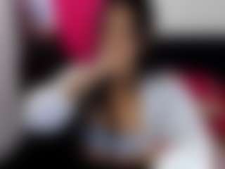 Live cam show with isamey1 - Flashing on madthumbs