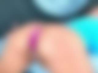 Live cam show with JessicaBannkss - Striptease on UwU Esports