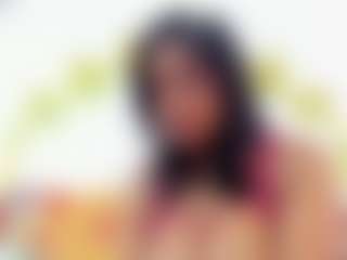 Live cam show with NahirKhan - Black MILF on Chatstar