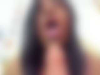 Live cam show with NahirKhan - Indian MILF on Uber Horny | colombia