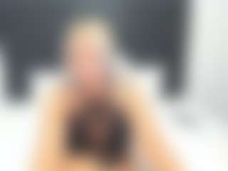 Live cam show with TaboodirtyLove - Cosplay Curvy on Stripli.com