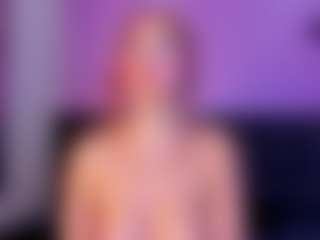 Live cam show with CandyPoppy - Teen (18+) on Fling VIP Chat