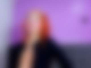 Live cam show with CandyPoppy - Red Hair on Camsoda