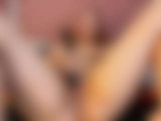 Live cam show with CandyPoppy - Bedroom Red Hair on liverealitysex.com
