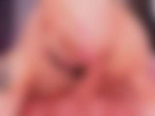 Live cam show with CintyaLeiner - Sexy on Porn Luv