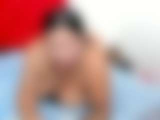 Live cam show with daniikbiigg - Black Blowjob on AdultVida.com