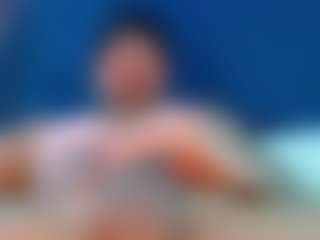 Live cam show with laura_sweet - Black Hair on Camsoda