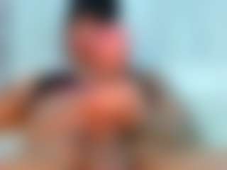 Show de cam en vivo con laura_sweet - Average en Camsoda