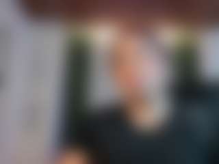Live cam show with Melissa - Black Middle Aged on Uber Horny