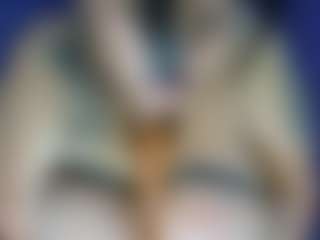 Live cam show with DaianaLutzRx - Nipple Piercings on crypto-cams