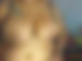 Live cam show with DaianaLutzRx - Smoking on Mixed Magazine Live