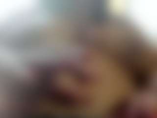 Live cam show with DaianaLutzRx - Nipple Piercings on Milfs Live