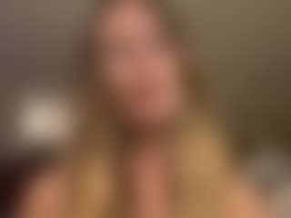 Live cam show with LeMilf - Tongue on Gym Cam Girls