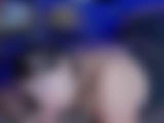 Live cam show with FluffyBeauty - Chubby on Lustler