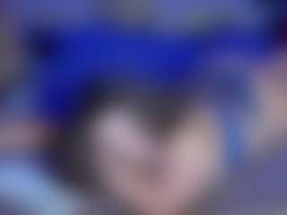 Show de câmera ao vivo com FluffyBeauty - Hairy Pussy MILF no Camsoda