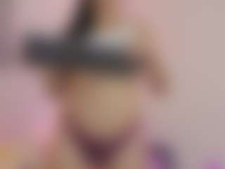 Live cam show with penelope-22x - Plug on Dolls Live