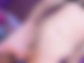 EvaaMooree's Live Sex Cam Show