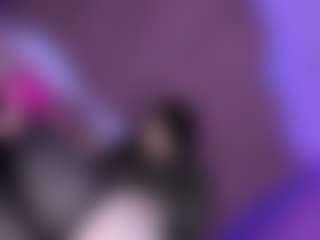 EvaaMooree's Live Sex Cam Show