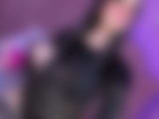 EvaaMooree's Live Sex Cam Show