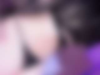 EvaaMooree's Live Sex Cam Show