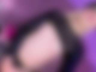 EvaaMooree's Live Sex Cam Show