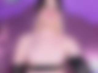 EvaaMooree's Live Sex Cam Show