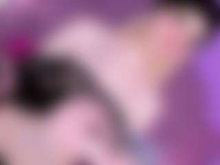 EvaaMooree's Live Sex Cam Show