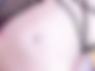 EvaaMooree's Live Sex Cam Show