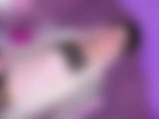 EvaaMooree's Live Sex Cam Show
