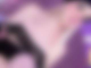 EvaaMooree's Live Sex Cam Show