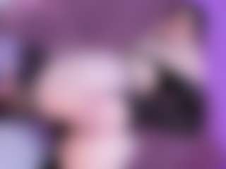 EvaaMooree's Live Sex Cam Show