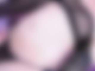 EvaaMooree's Live Sex Cam Show